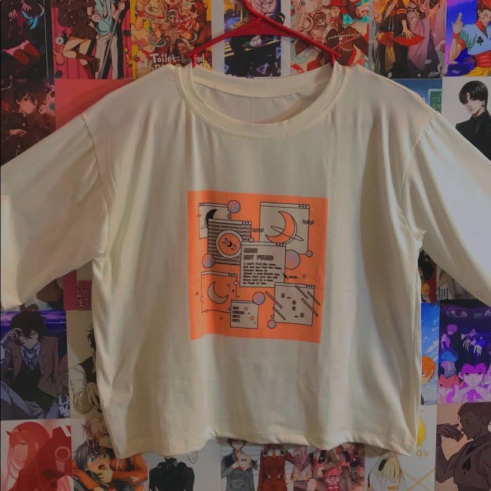 Graphic tee